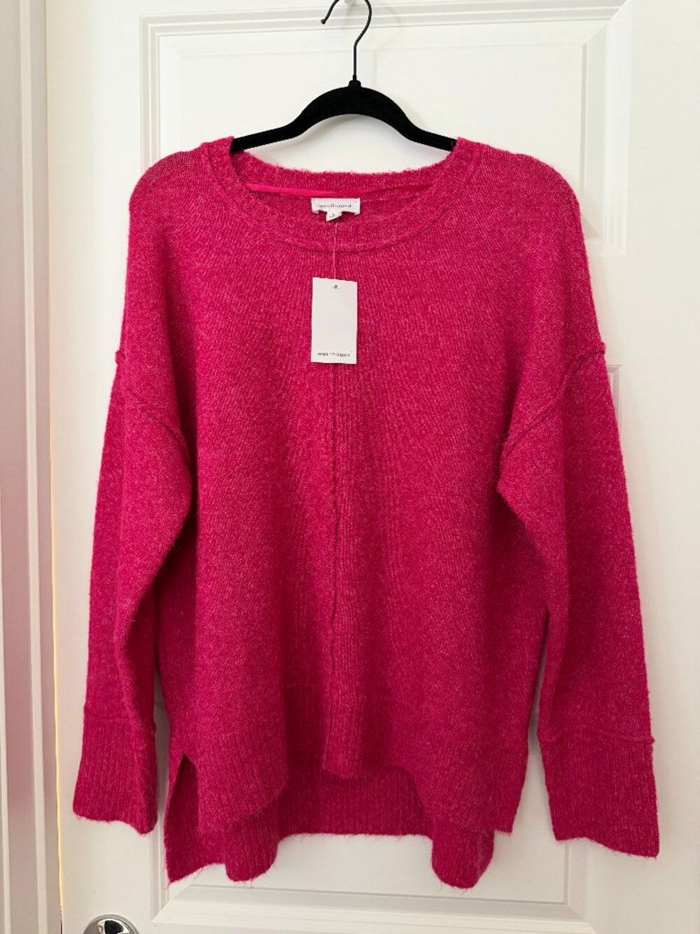 Westbound Women's Fuchia Hot Pink Crewneck Sweater